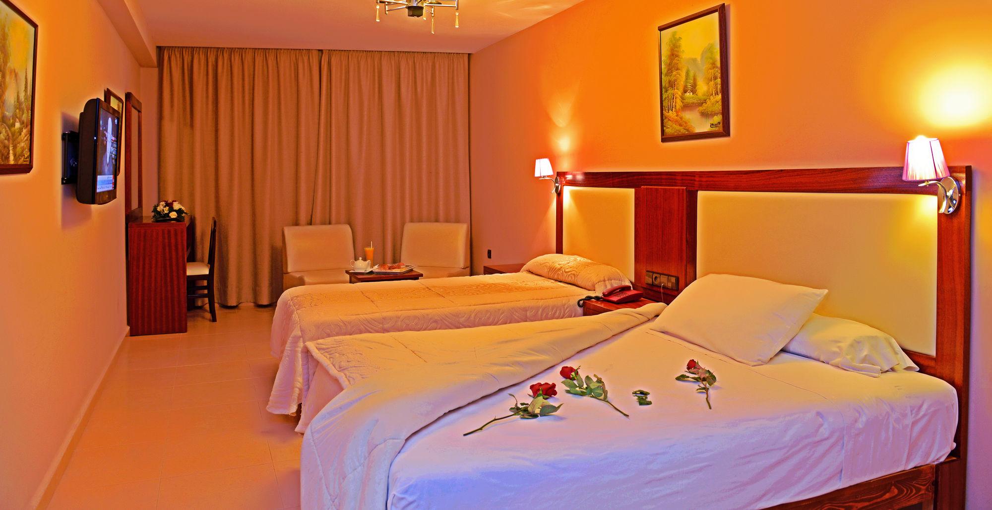El Yacouta Hotel Tetouan Exterior photo