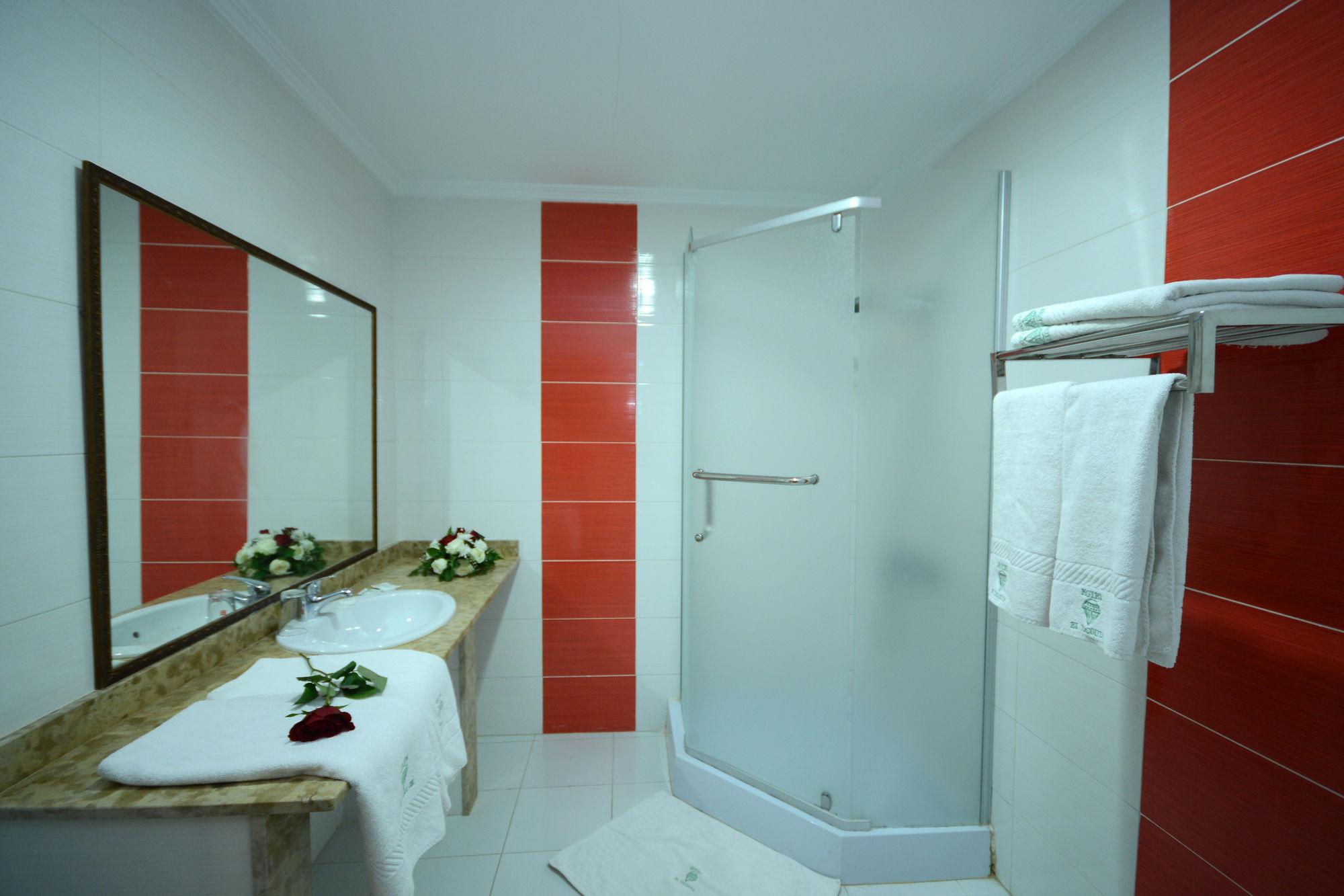 El Yacouta Hotel Tetouan Exterior photo
