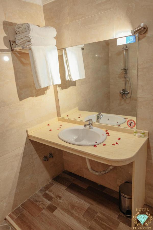 El Yacouta Hotel Tetouan Exterior photo